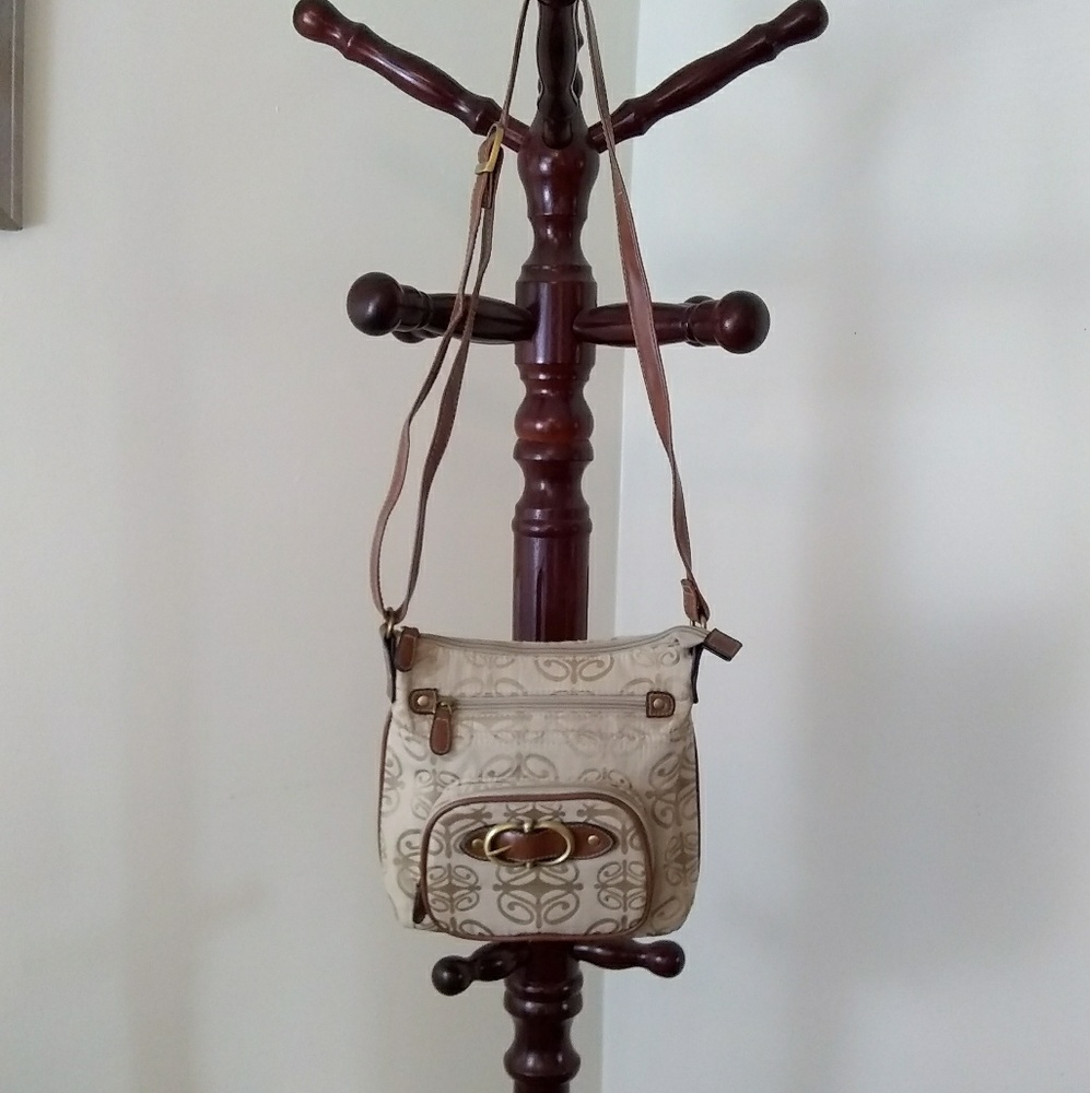 Small shoulder bag